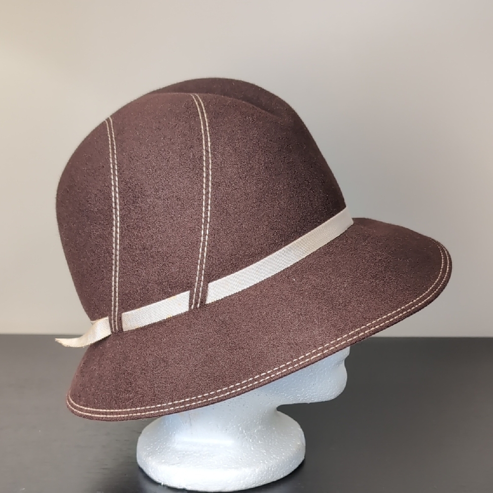 Anita Pineault Vintage Furfelt Cloche  Brown and Cream Women's Hat